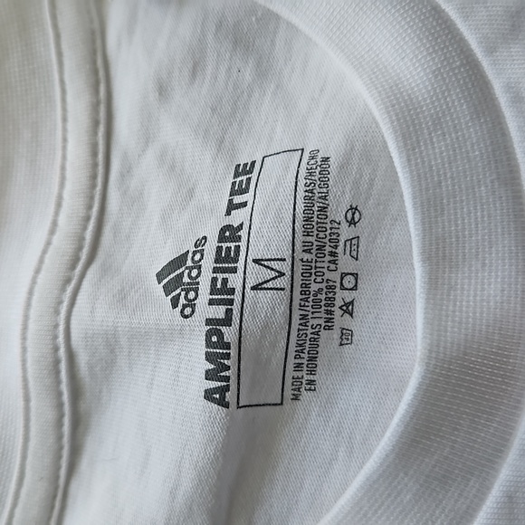 Adidas tee - Picture 4 of 6